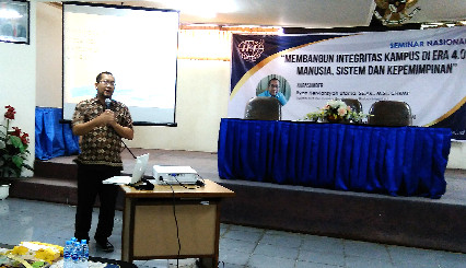 KPK Alumni Shares Anti-Corruption Insights at S...